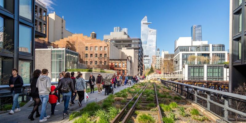 The High Line Stroll