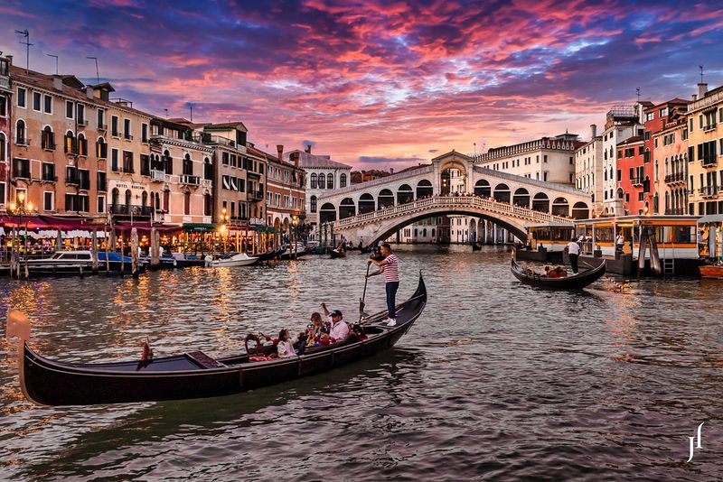 Rialto Bridge, Venice