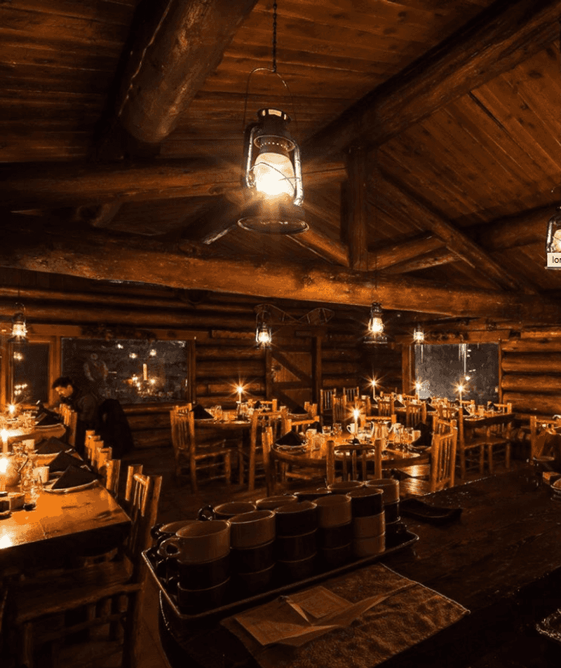 Gourmet Cabin Dining
