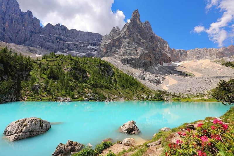 Mountain Lakes