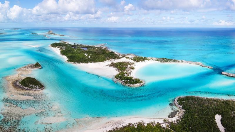 Saddle Cay