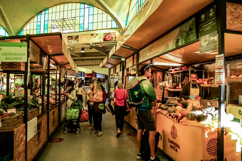 Mercato di Campagna Amica: Farm Fresh Finds