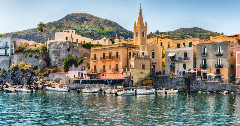 Lipari's Aeolian Charms
