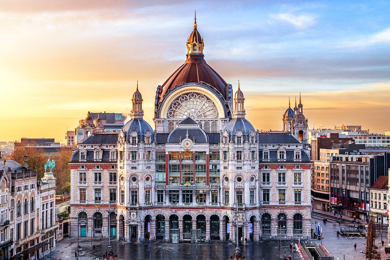 Antwerpen-Centraal, Antwerp