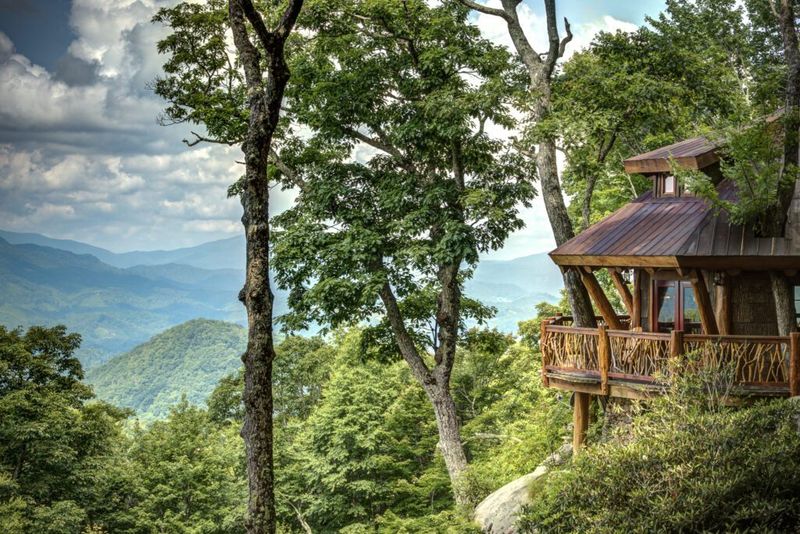 Eagle's Nest Lodge