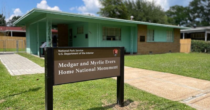 Medgar Evers Home, Mississippi