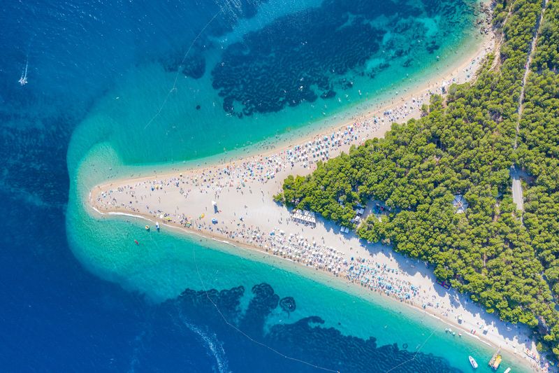 Zlatni Rat Beach