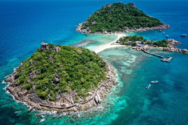 Skip: Koh Nang Yuan