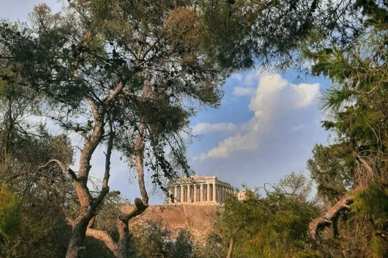 Athens: Hidden Paths of Acropolis