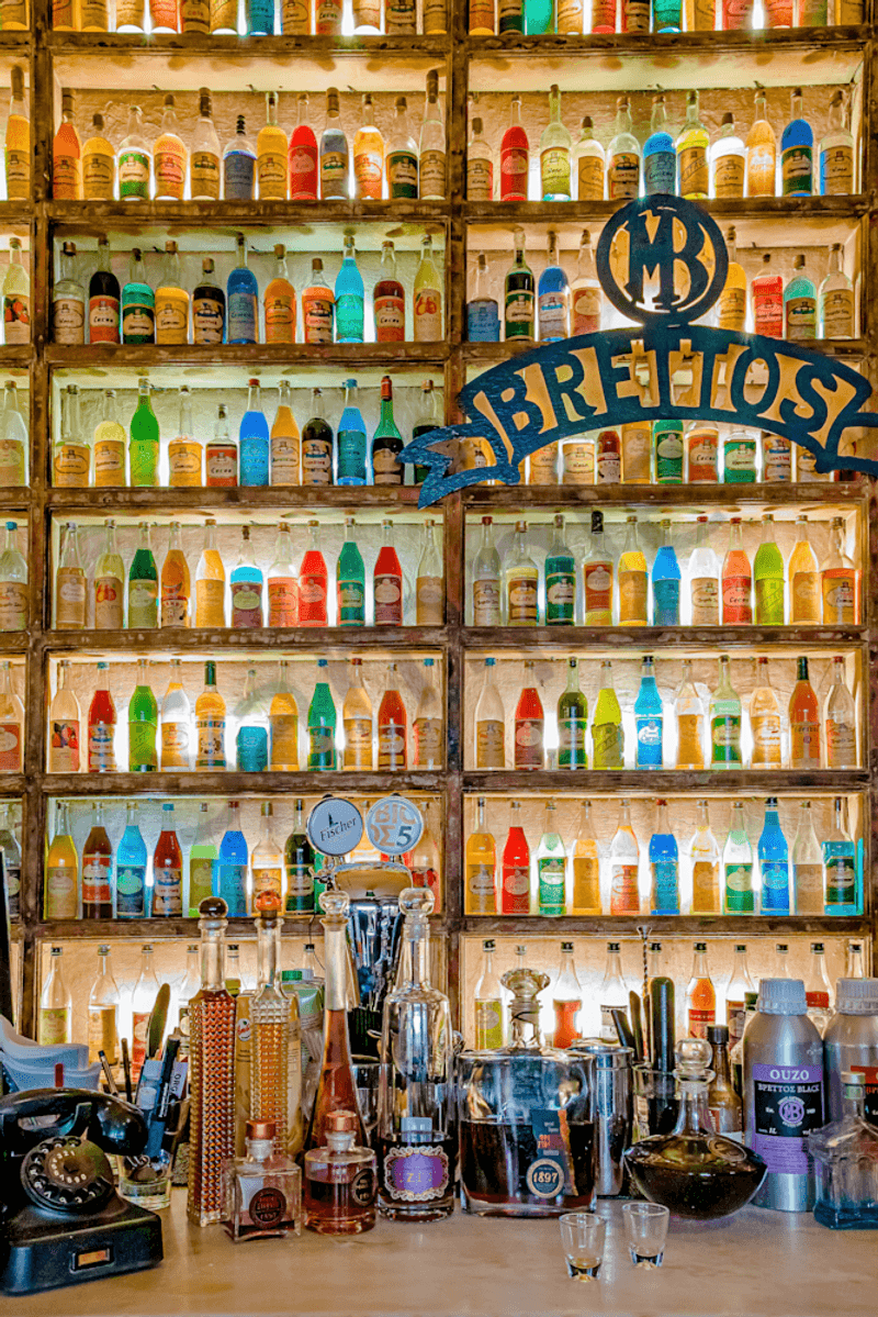 Brettos Bar