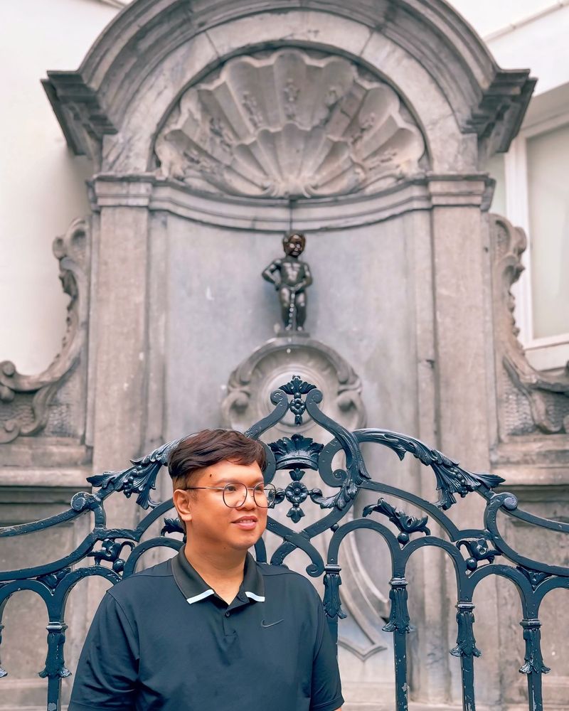 Manneken Pis, Belgium