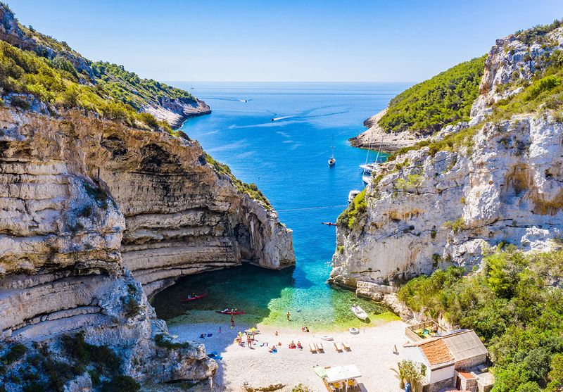 Stiniva Beach, Vis Island