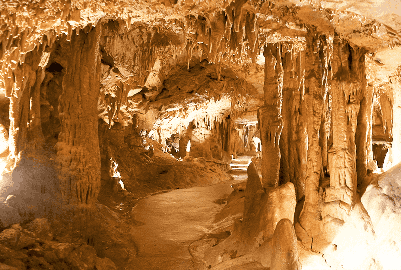 Majestic Marengo Cave