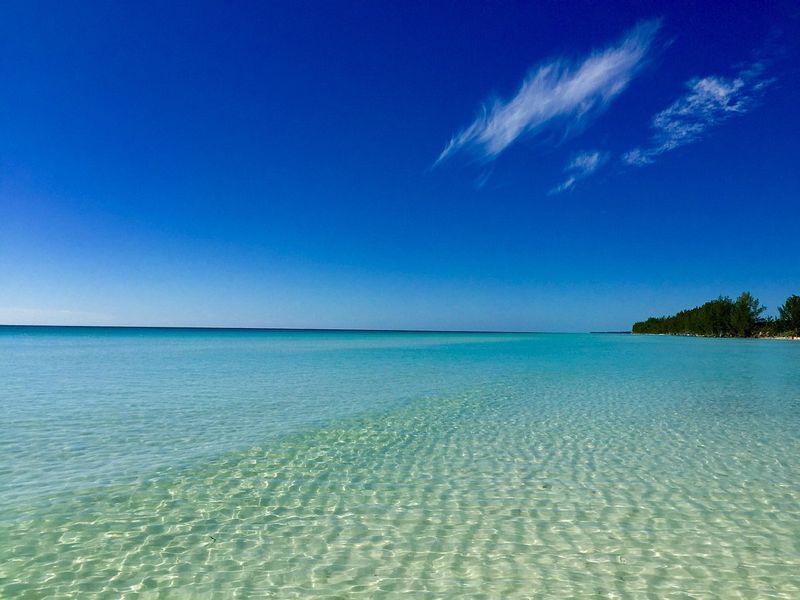 Lucaya Beach