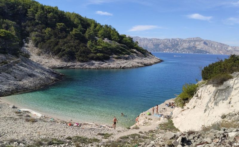 Uvala Duboka, Brač Island