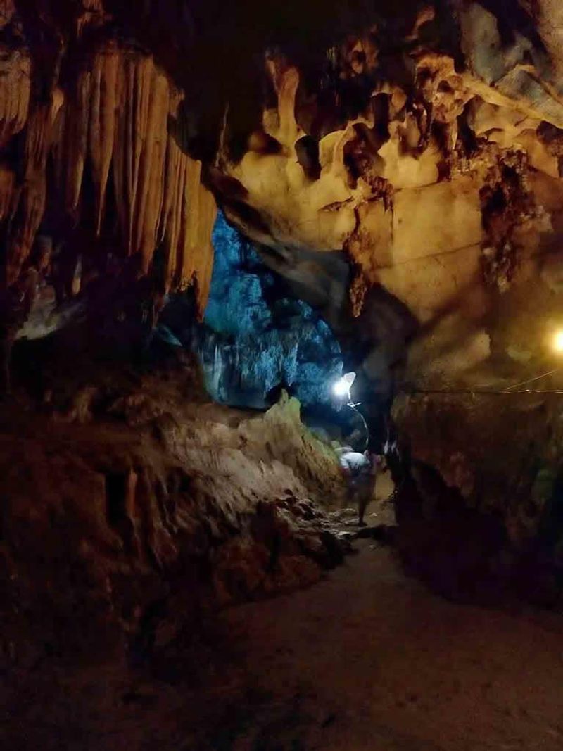 Chiang Dao Cave