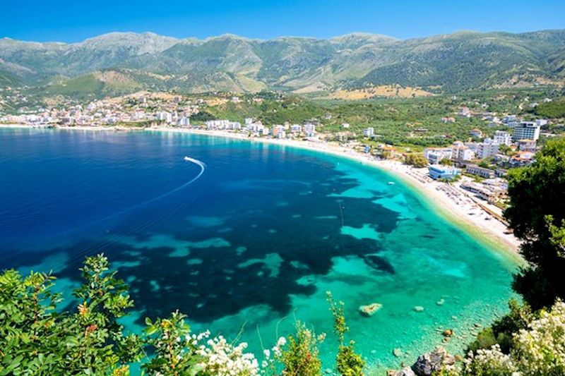 Himara