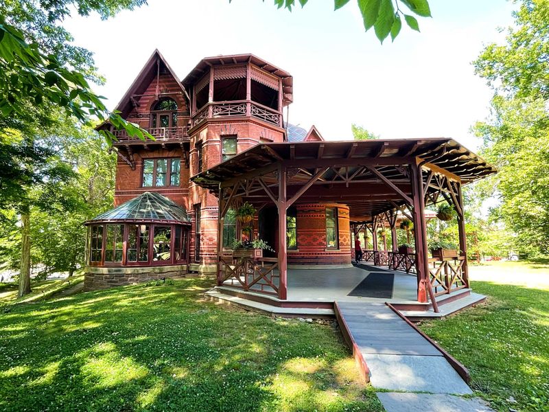 The Mark Twain House, Connecticut