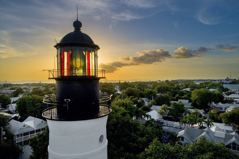 Historic Lighthouse Views