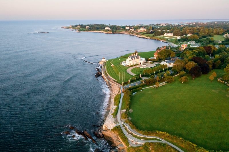Newport's Cliff Walk
