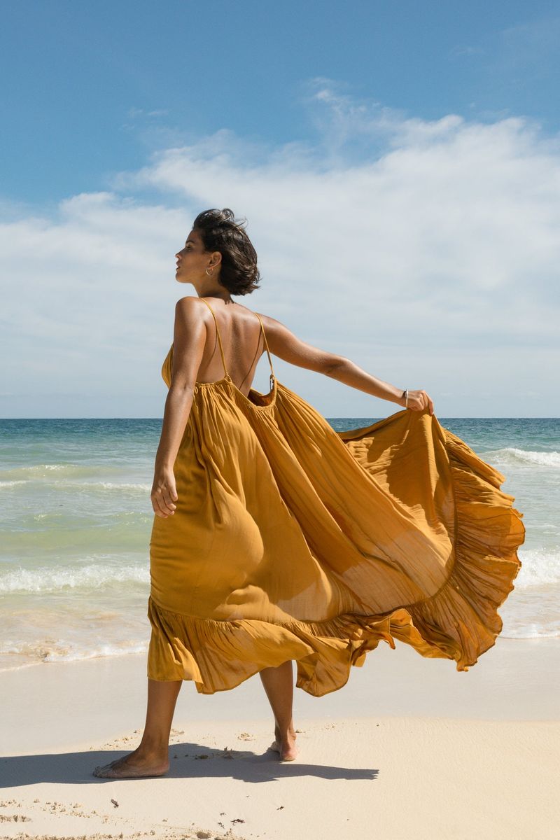 Style 1: Flowy Maxi Dress
