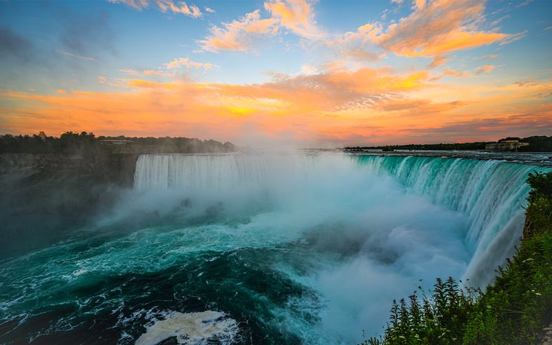 Niagara Falls