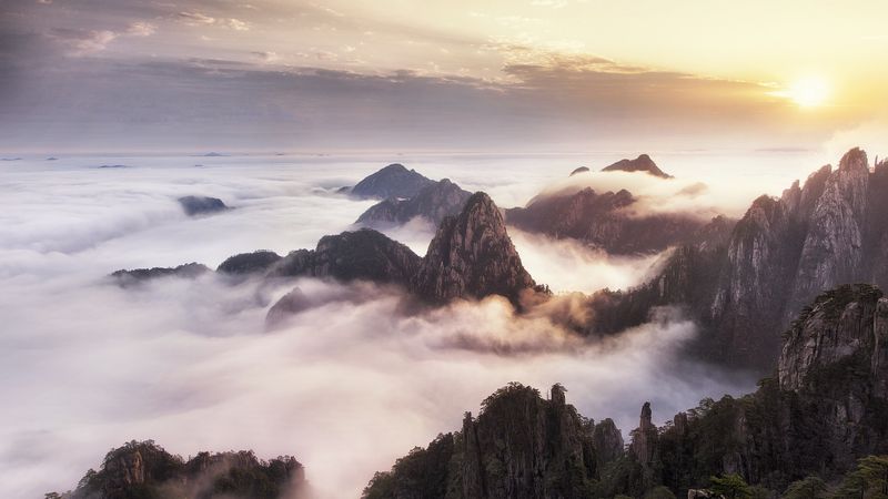 Mount Huangshan's Sea of Clouds