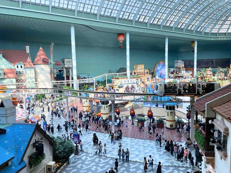 Lotte World