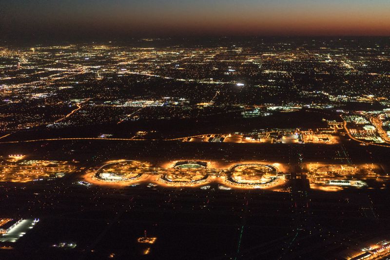 Dallas/Fort Worth International Airport (DFW)