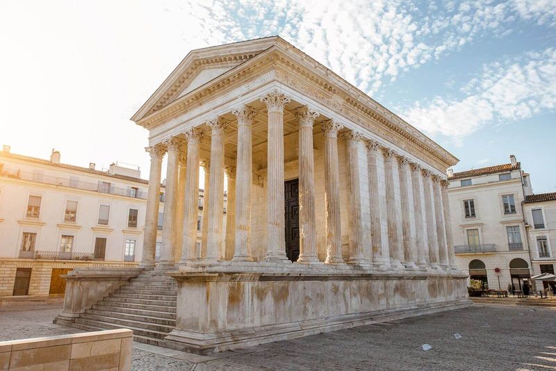 Maison Carrée