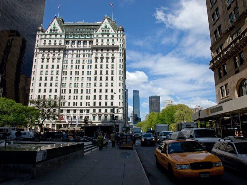 Booking Last-Minute Tours