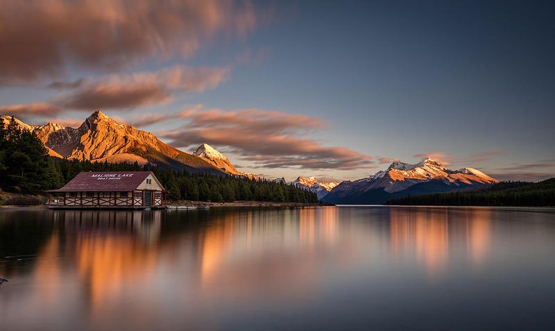 Sunrise Reflection Photography