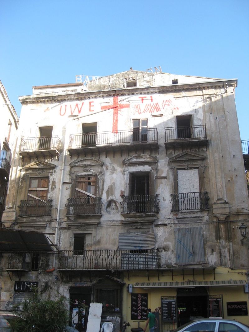 Palermo's Crumbling Facades