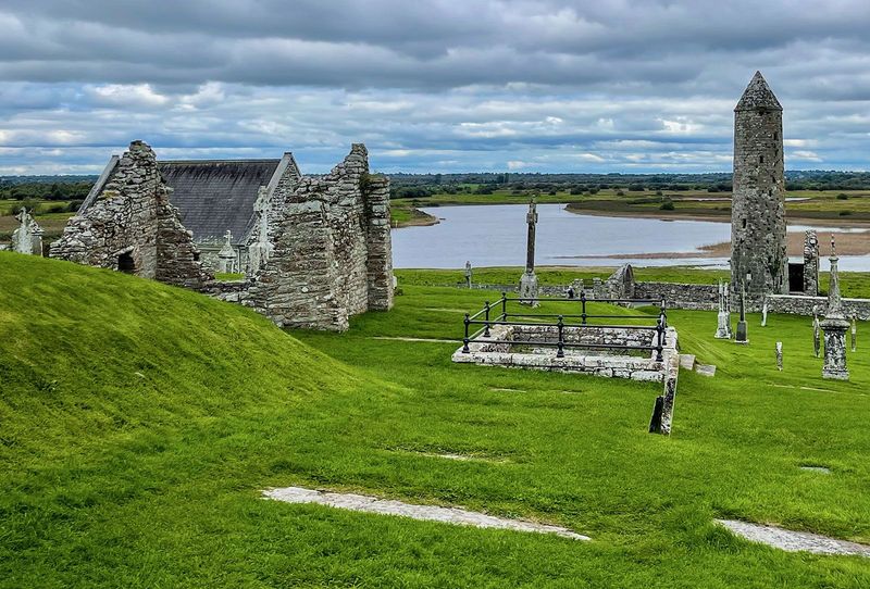 Clonmacnoise