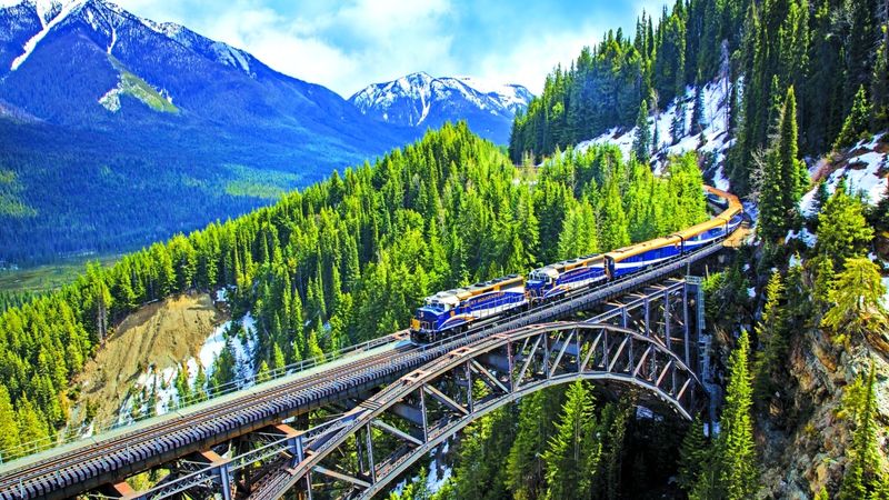 Route 18: The Majestic Mountain Line