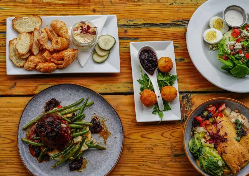 Local Farm-to-Table Restaurants