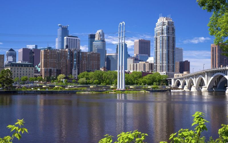 Minneapolis, MN