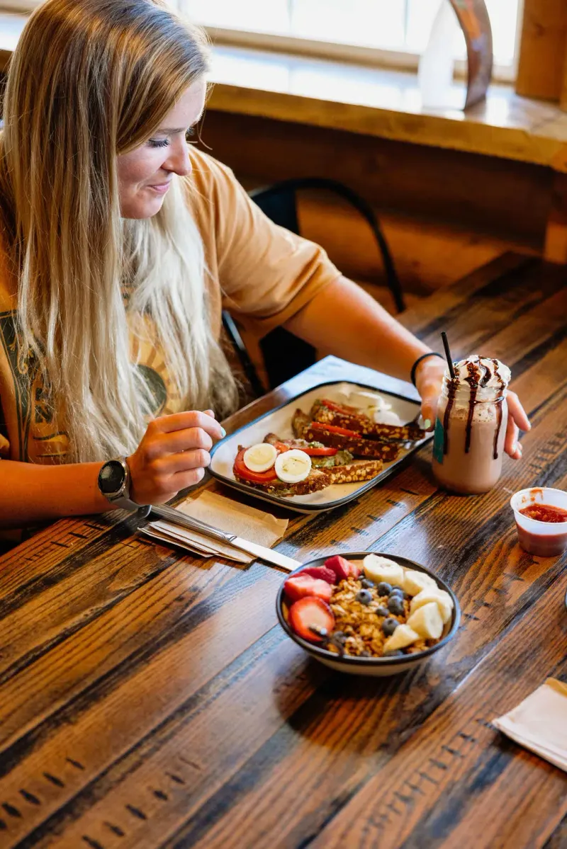 Local Cuisine and Dining