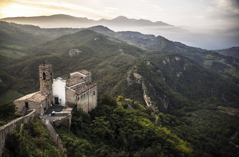 Amiable Abruzzo