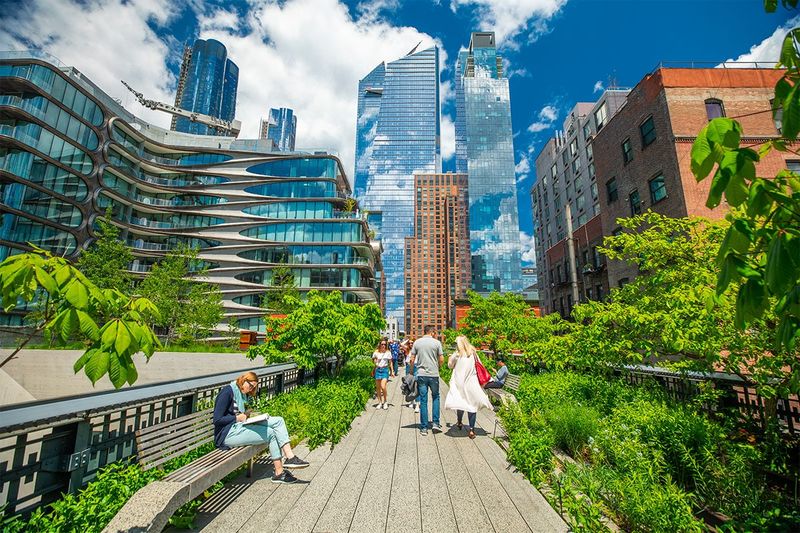 Visit: The High Line, New York City