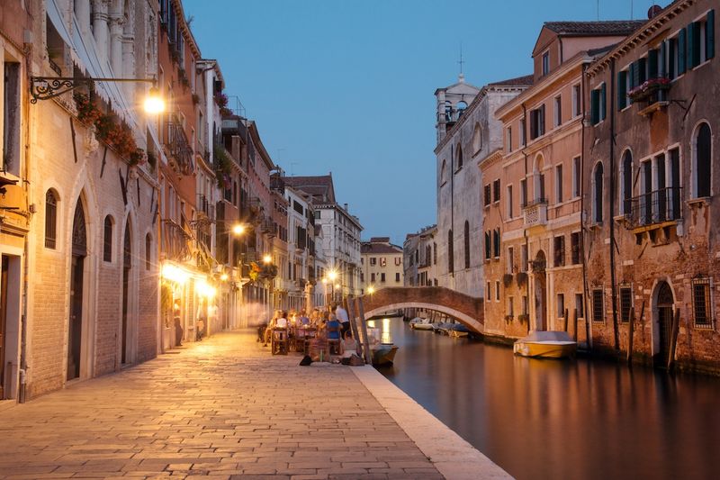 Stroll Through the Quaint District of Cannaregio