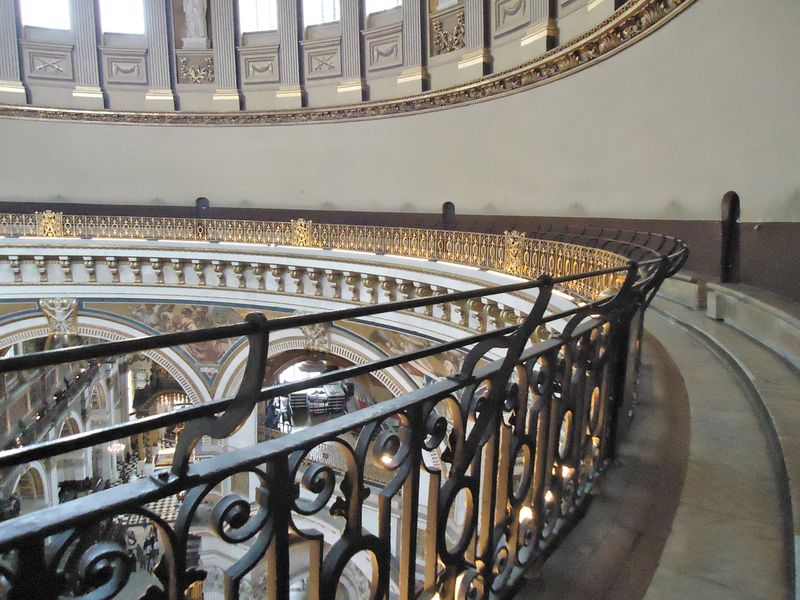 The Whispering Gallery of Sacré-Cœur