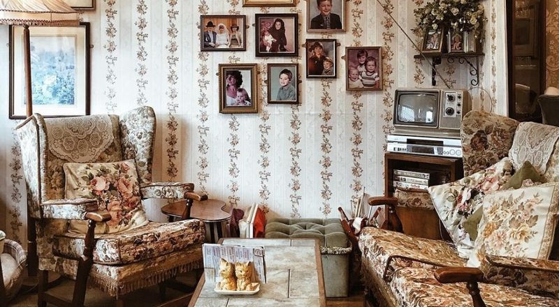 Grandma's Secret Cafe