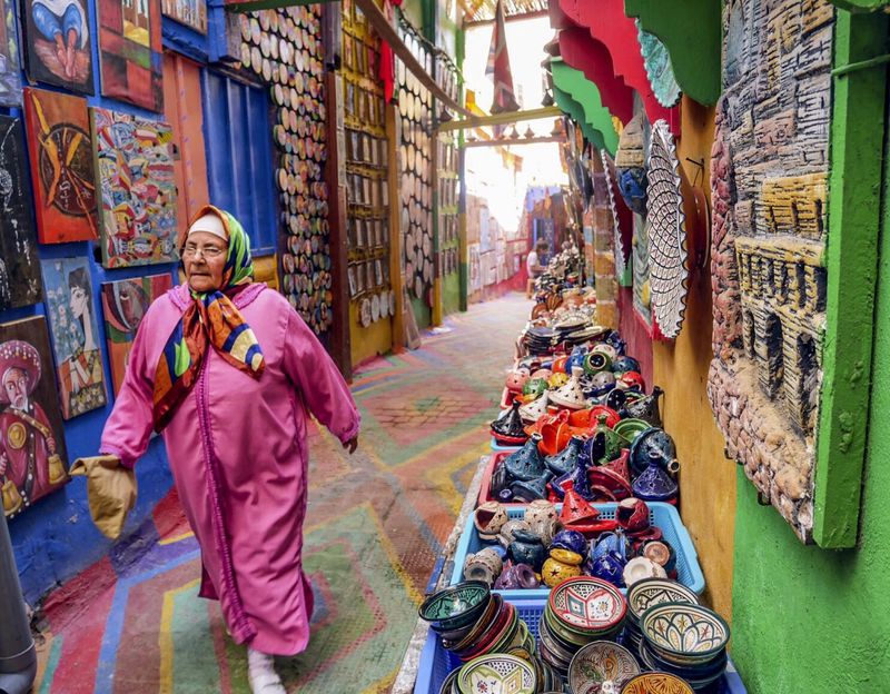 Navigating the Labyrinth of Fez, Morocco