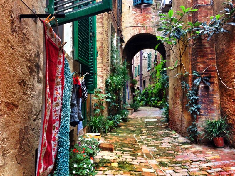 Secret Streets of Siena