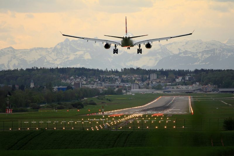 Strategic Stopovers
