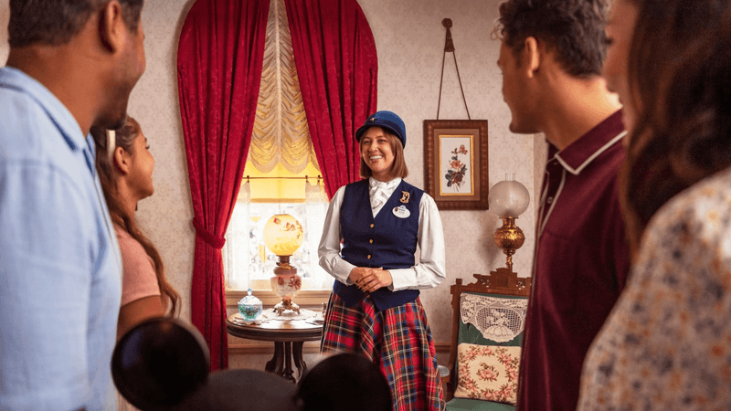 Engaging with Cast Members
