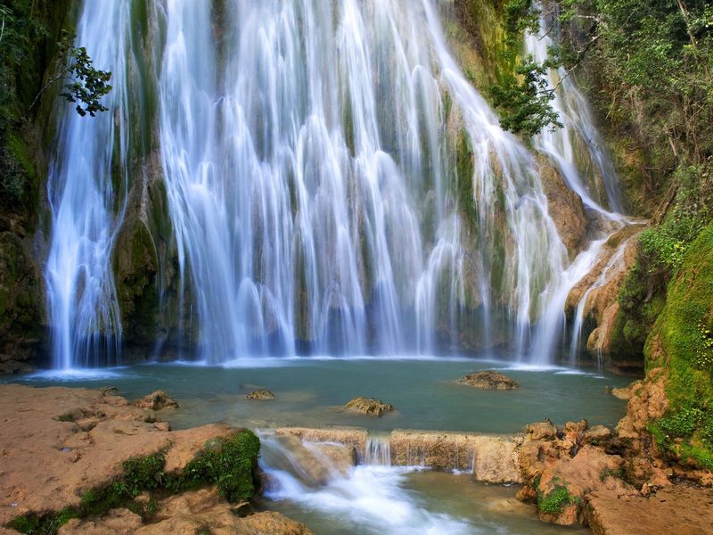 El Limón Waterfall