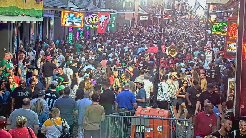 Skip: Bourbon Street, New Orleans