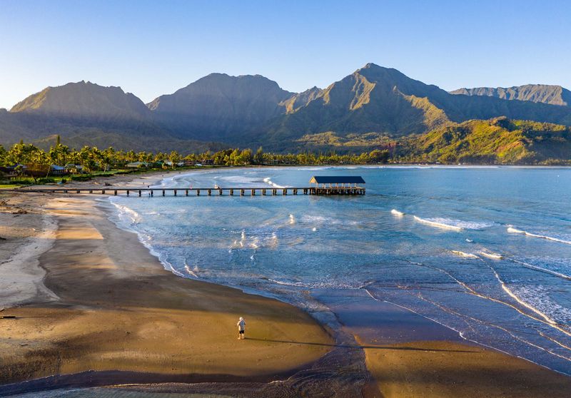 Hanalei Bay Surfing